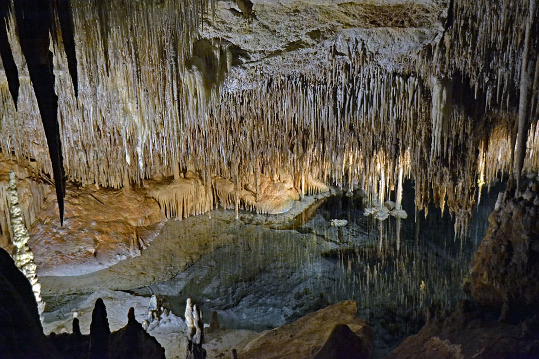 Vista del interior de las Cuevas del Drach